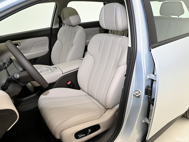 日产N7/小米SU7 Ultra领衔 2025年将上市重磅轿车抢先看（下）