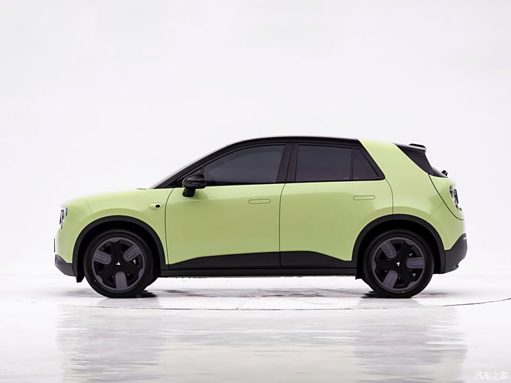 日产N7/小米SU7 Ultra领衔 2025年将上市重磅轿车抢先看（下）