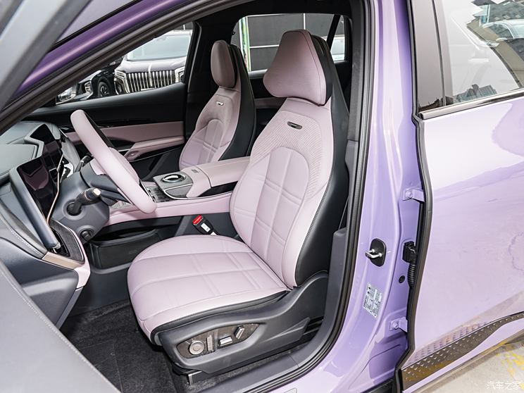 售23.98万元起 定位纯电中大型SUV 红旗天工08正式上市