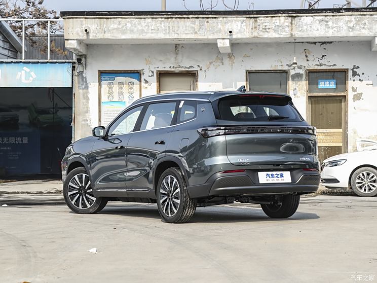 预售价10.99万元起 奇瑞风云T8正式开启预售