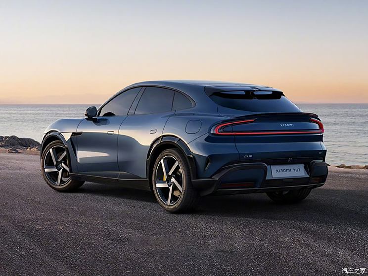 首款SUV小米YU7 6-7月上市!小米2025新车大爆料 销量目标30万辆