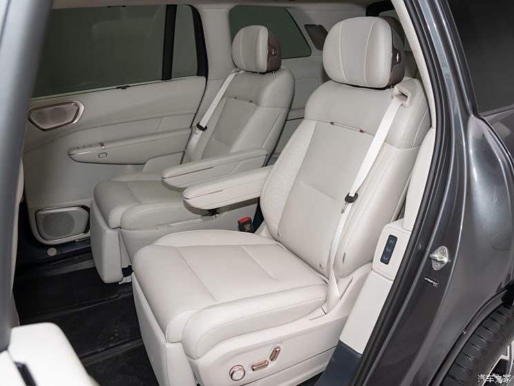 问界M8/小米YU7等领衔 2025年将上市重磅SUV(下)