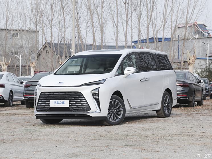 解读低配车 售价26.99万元的全新GL8 ES陆尊配置有多低?解读低配车 售价26.99万元的全新GL8 ES陆尊配置有多低?