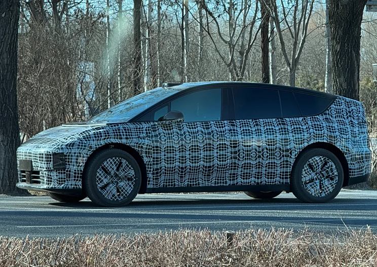 问界M8/小米YU7等领衔 2025年将上市重磅SUV(下)