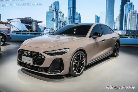 一汽奥迪A5L开始卖了，这些配置价格和竞争对手说清楚