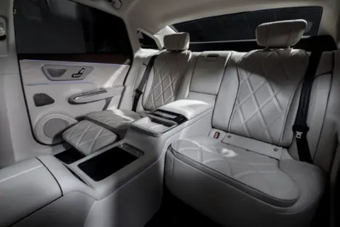 风云再起 C级旗舰风云A9L光辉四驱版上市 置换抢购价17.19万元起